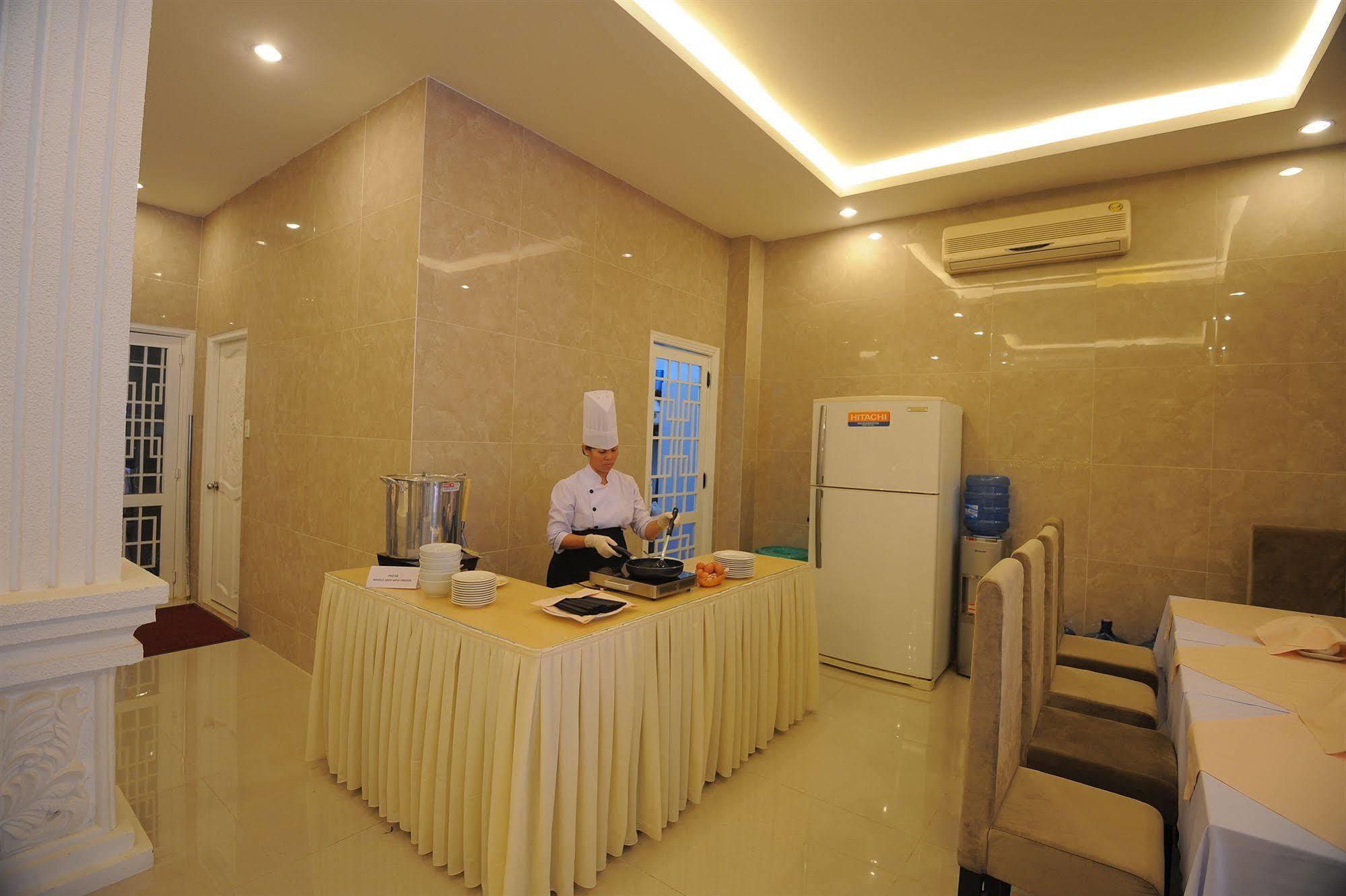 A25 - 274 đề Thám Khách sạn TP. Hồ Chí Minh